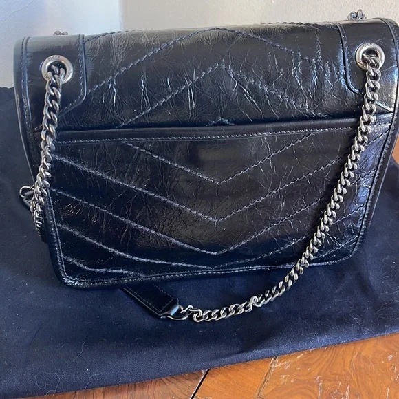 💞SOLD💞Saint Laurent YSL Baby Nikki Bag - Picture 4 of 12